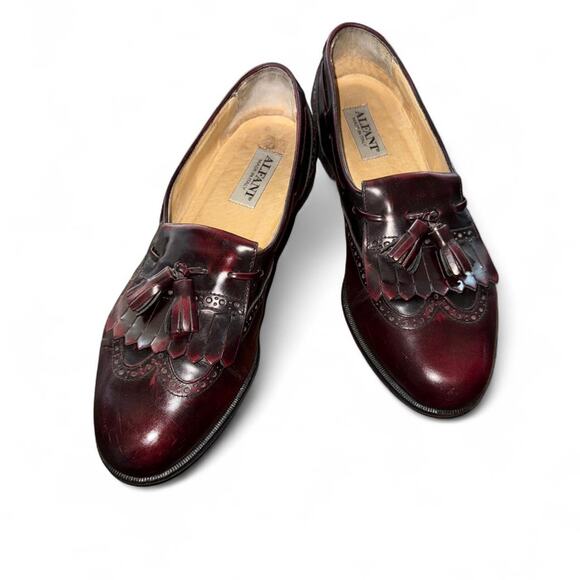 Vintage Alfani men’s Burgundy leather preppy  loafers with tassels 9M main image 4